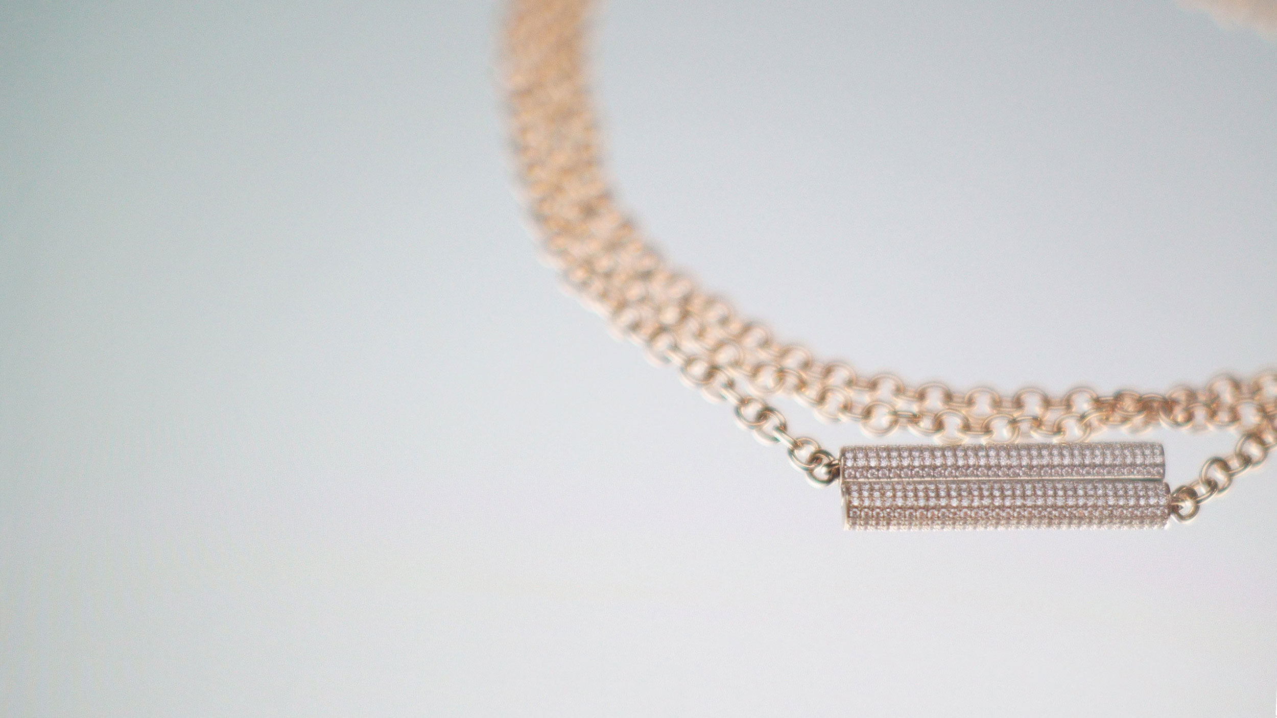 YELLOW POLISHED GOLD CHAIN AND BEIGE BRUSHED GOLD W- BRILLIANT CUT NATURAL WHITE DIAMONDS